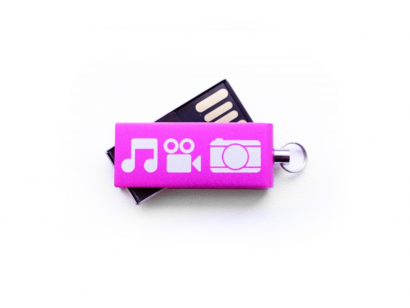 USB kľúč s gravírovaním