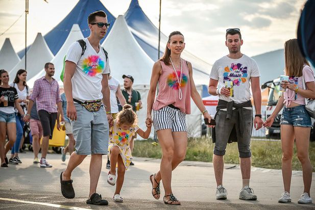 Stavte na vtipnú potlač letného trička podľa seba